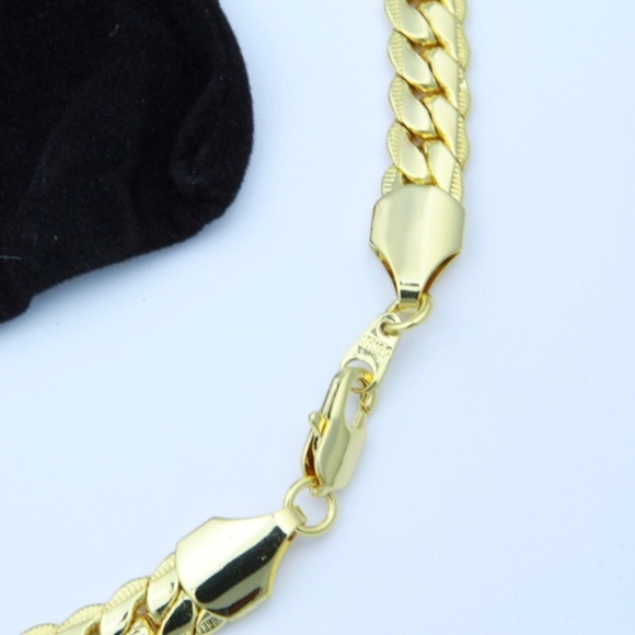 "David" 18K Real Gold Plated Necklace - Picture 2 of 3